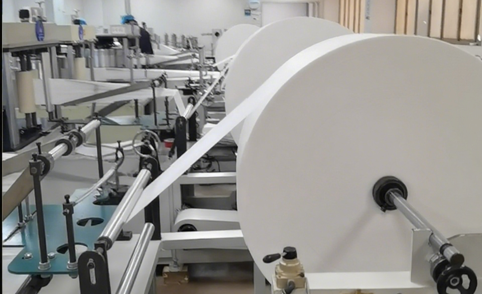 高速无纺布抹布折叠机600系列