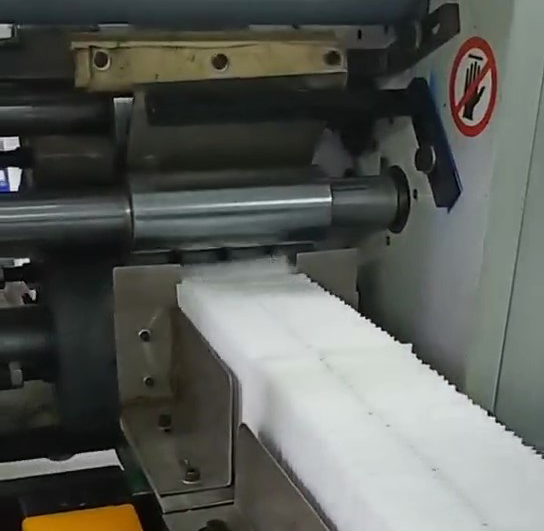 医用x光线多层折叠机（非标定制）